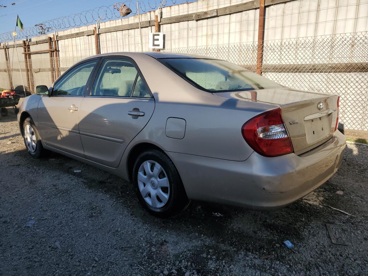 2004 Toyota Camry - Image 2