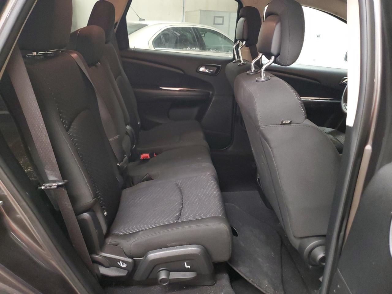 2017 Dodge Journey - Image 11