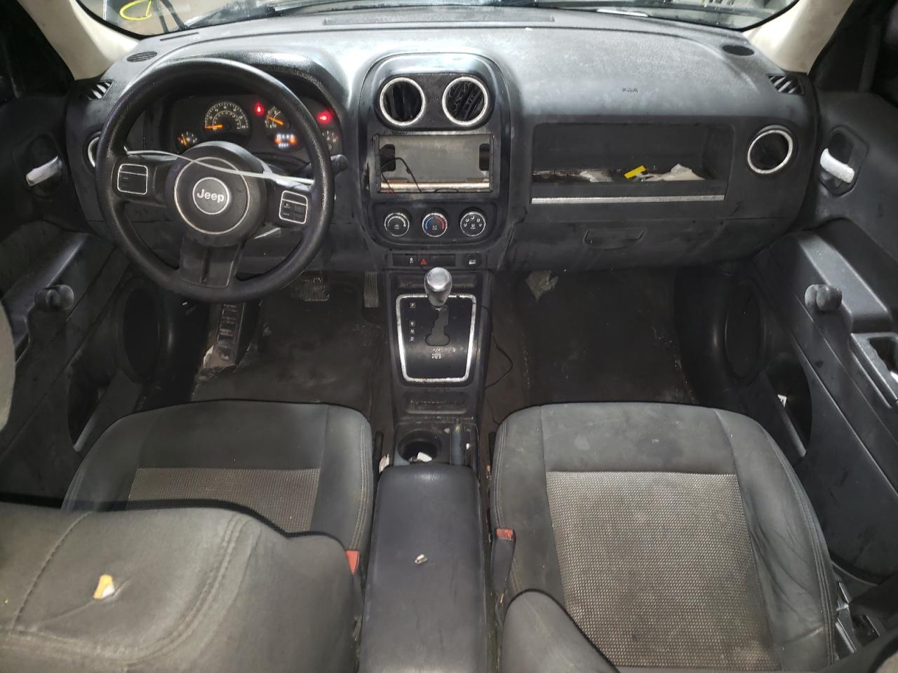 2014 Jeep Liberty (Patriot) - Image 8