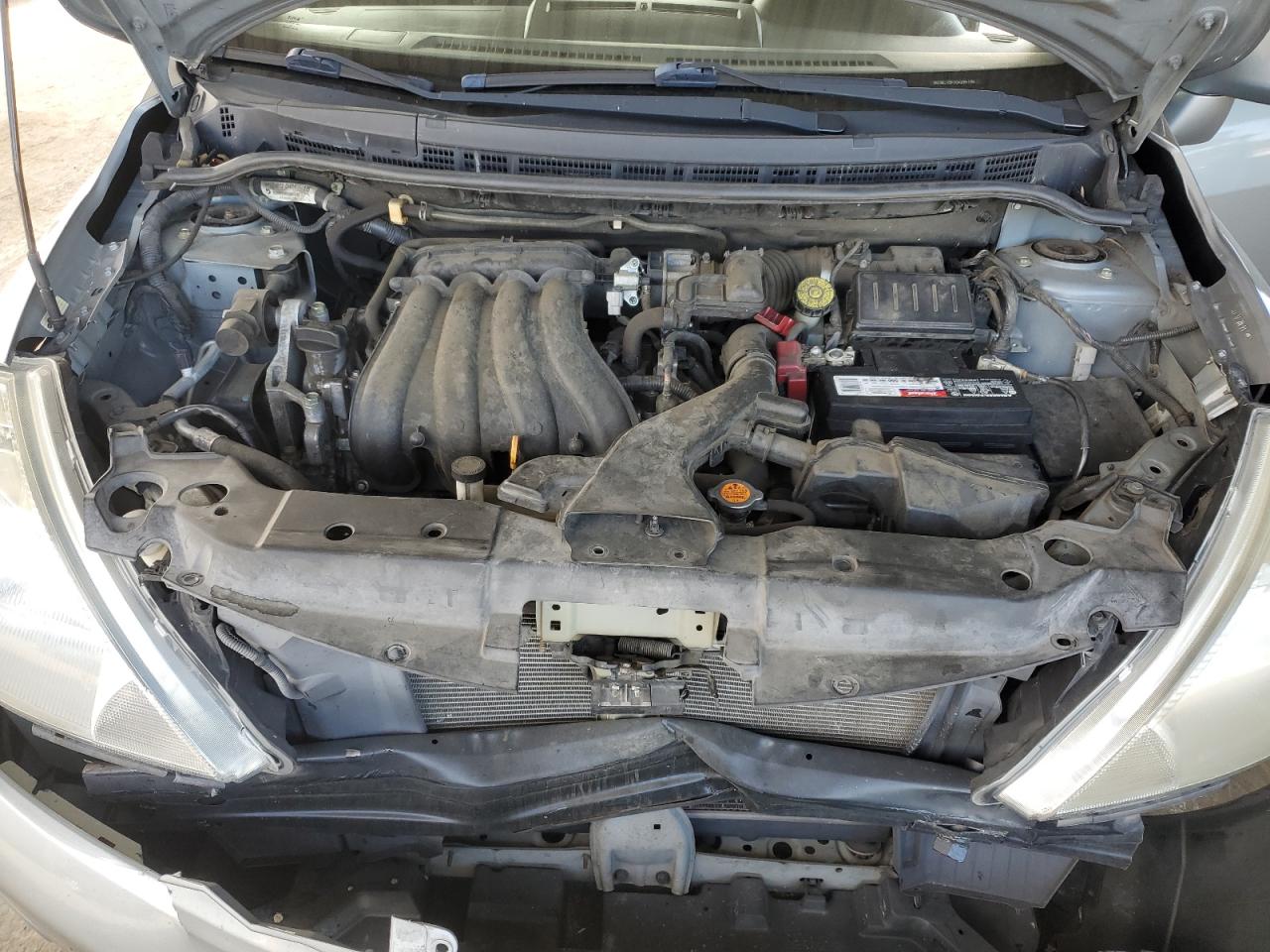 2012 Nissan Versa - Image 11