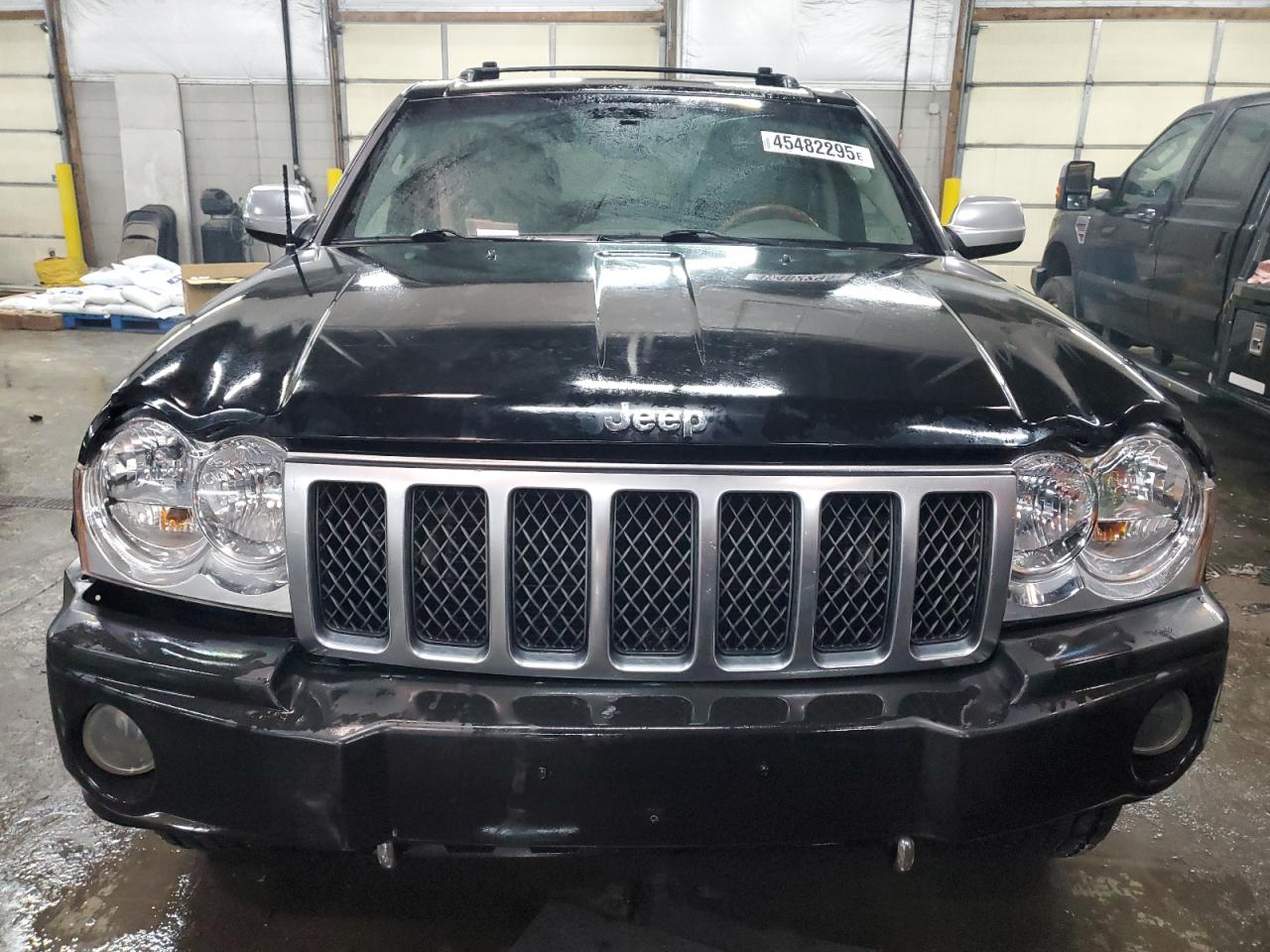 2006 Jeep Grand Cherokee - Image 5
