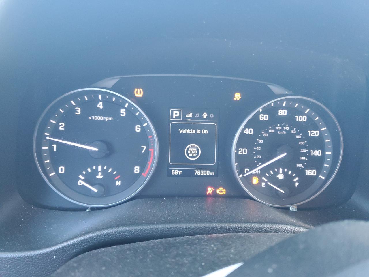 2018 Hyundai Elantra - Image 9