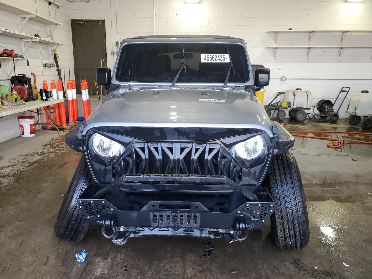 2018 Jeep Wrangler - Image 5