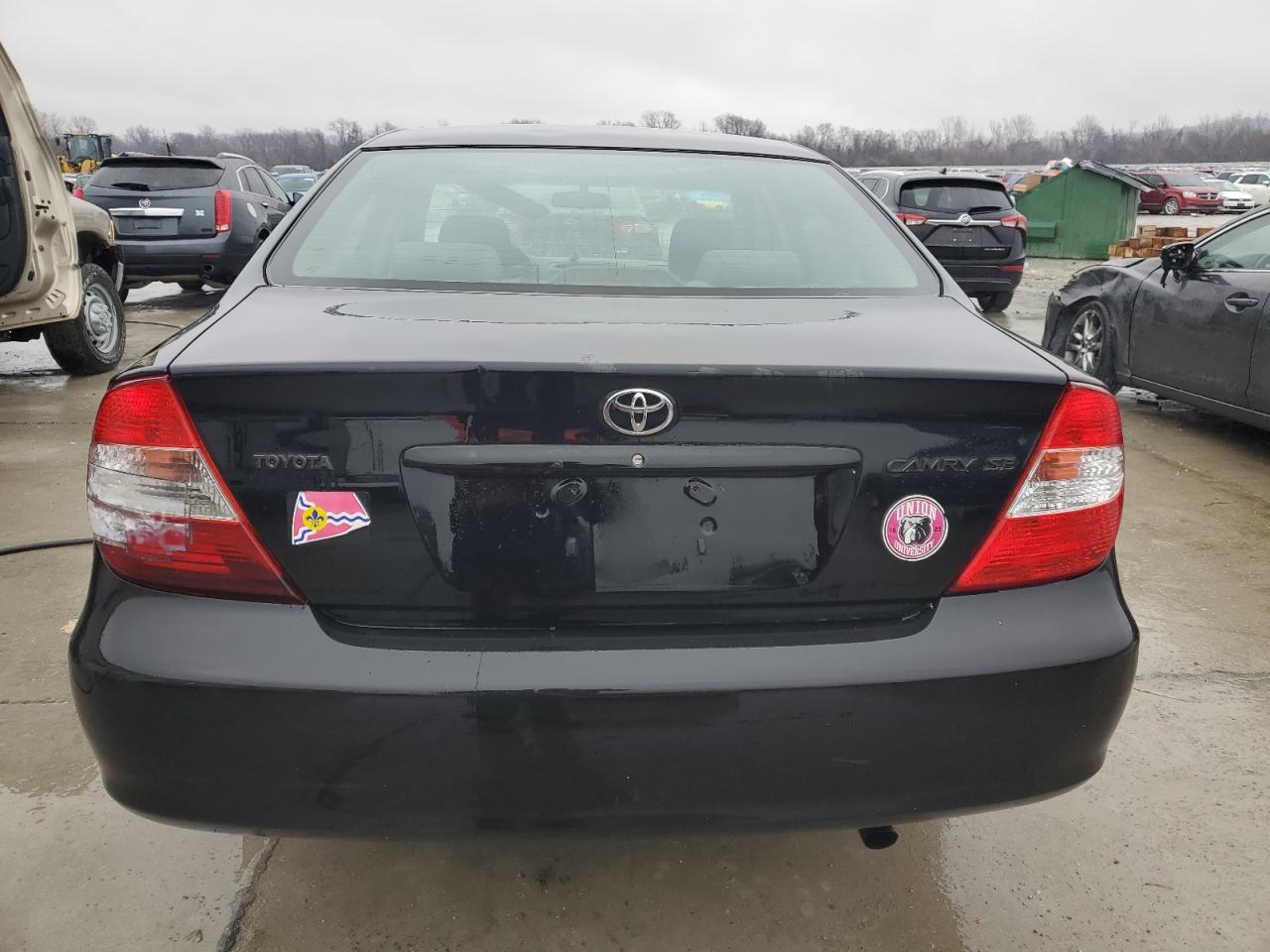 2004 Toyota Camry - Image 6
