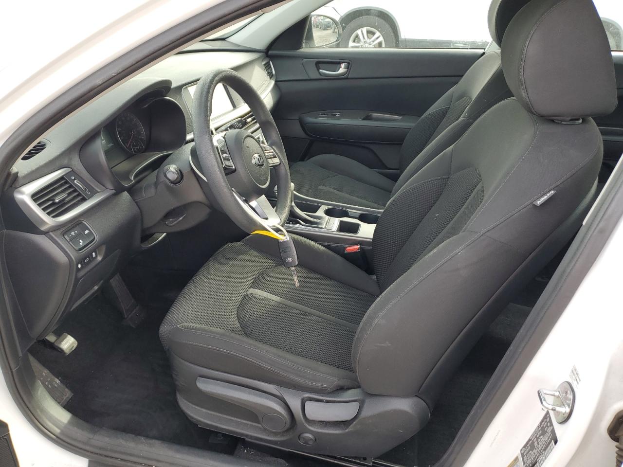 2019 Kia Optima - Image 7