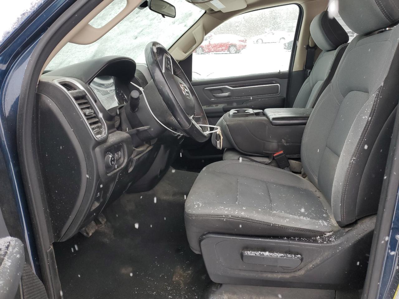 2019 RAM 1500 - Image 7