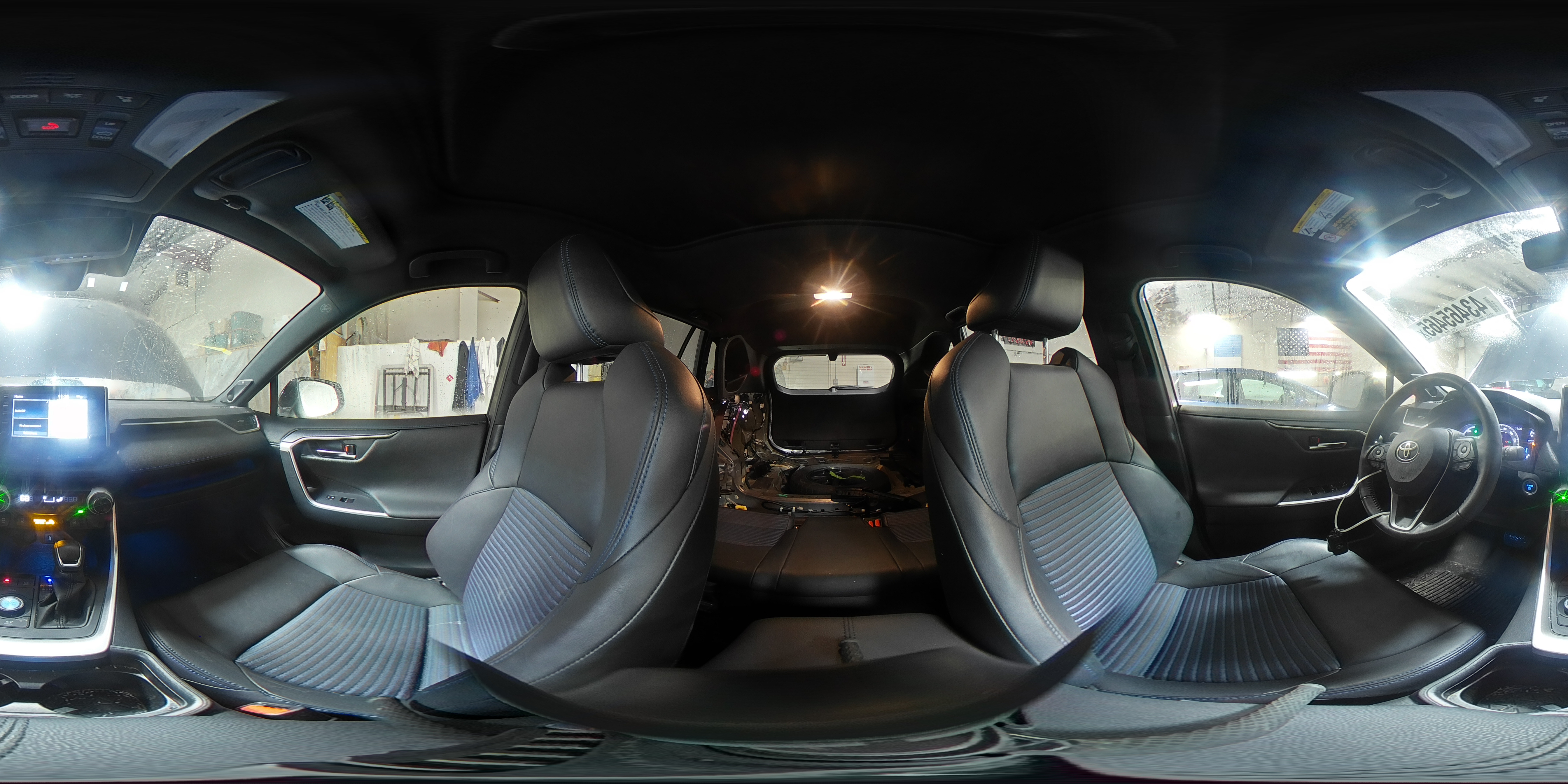 2021 Toyota RAV 4 - Image 15