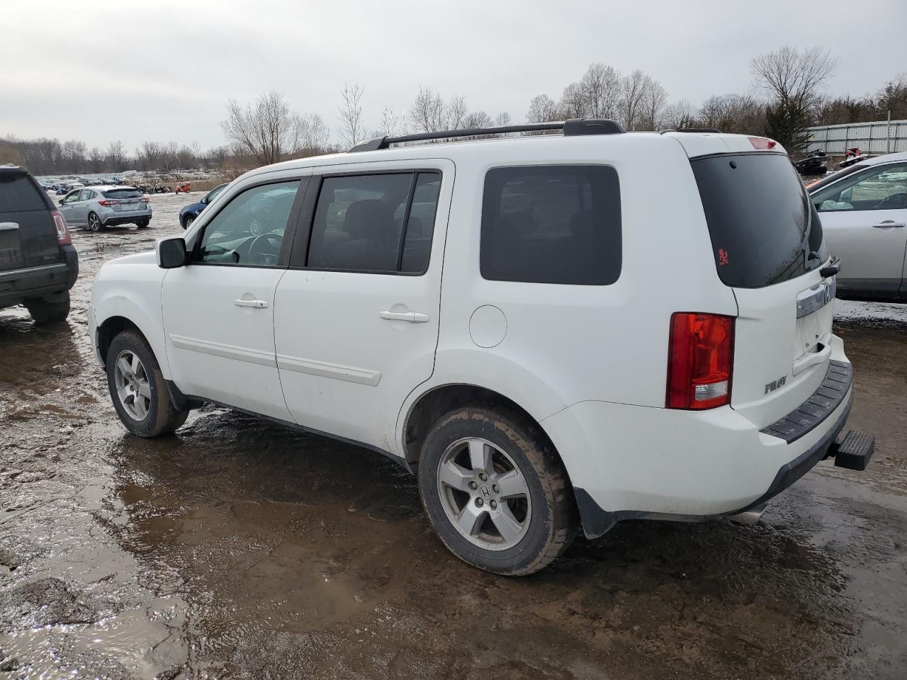 2011 Honda Pilot - Image 2