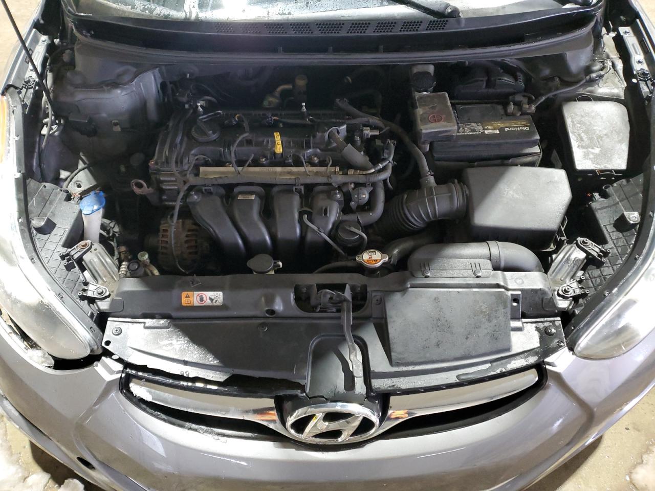 2013 Hyundai Elantra - Image 11