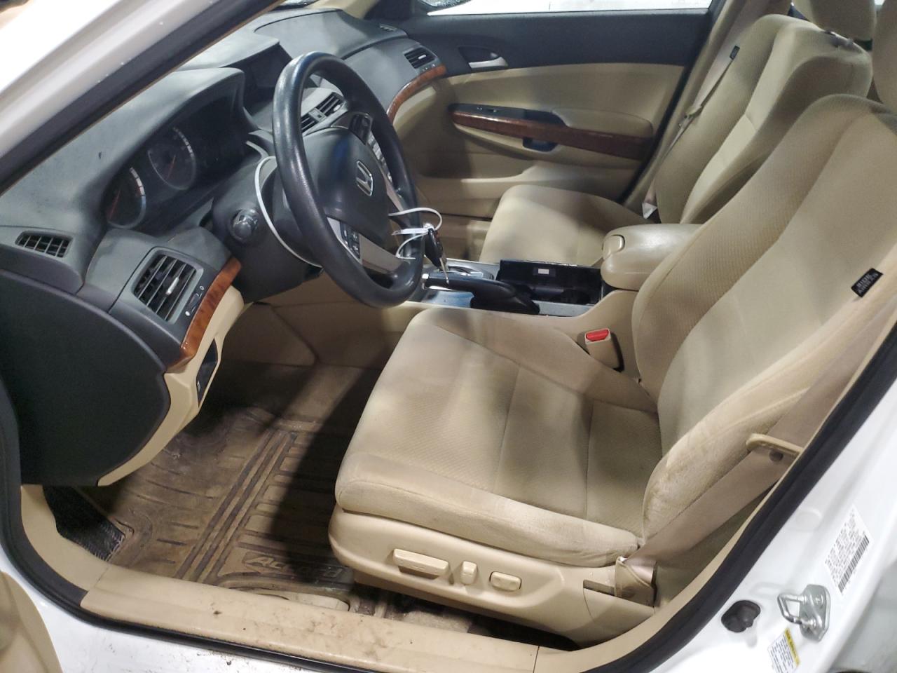 2011 Honda Accord - Image 7
