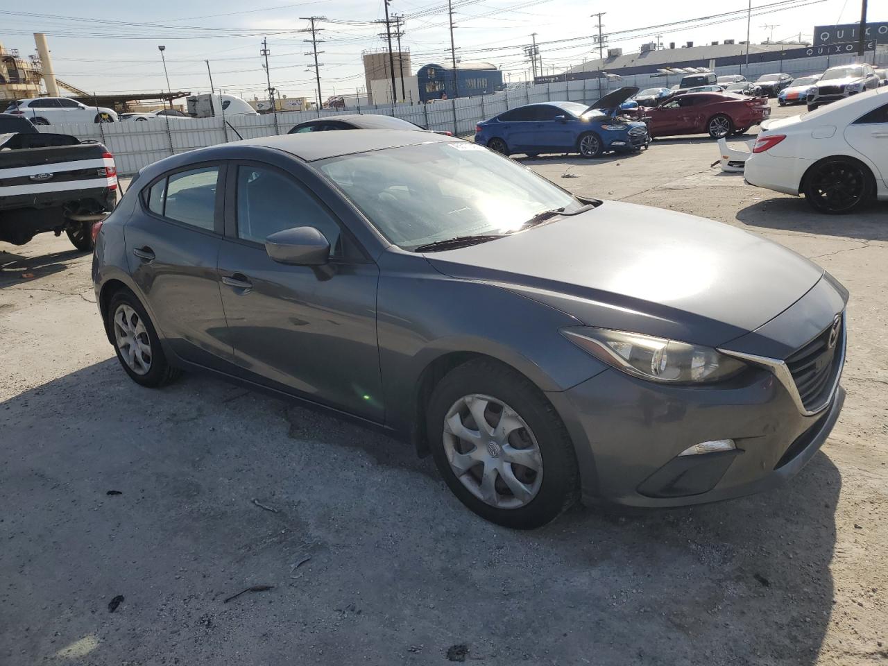2015 Mazda 3 - Image 4