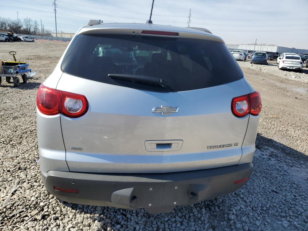 2012 Chevrolet Traverse - Image 6