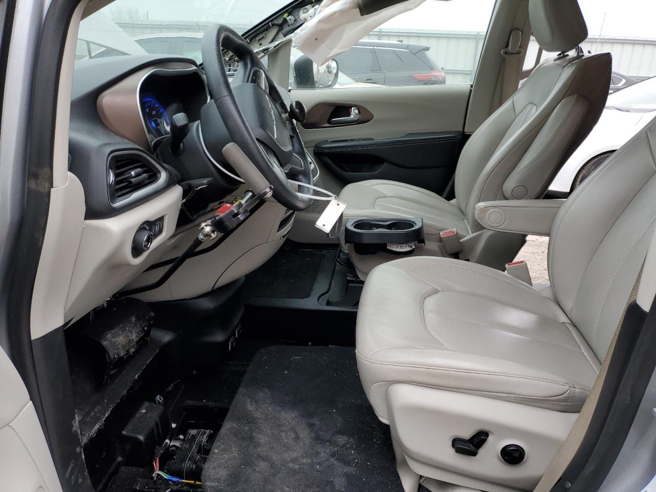 2021 Chrysler Voyager - Image 7