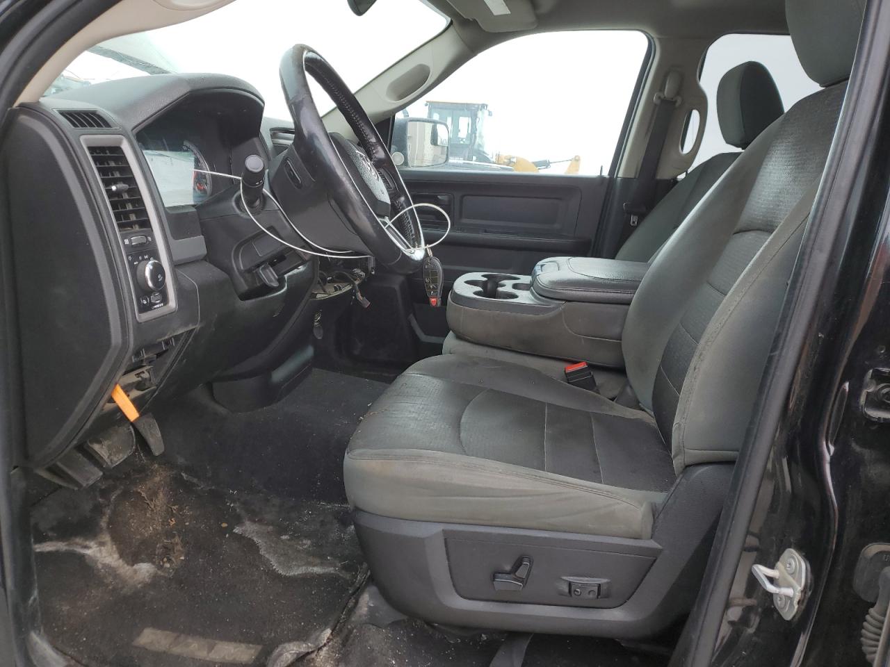 2020 RAM 1500 - Image 7
