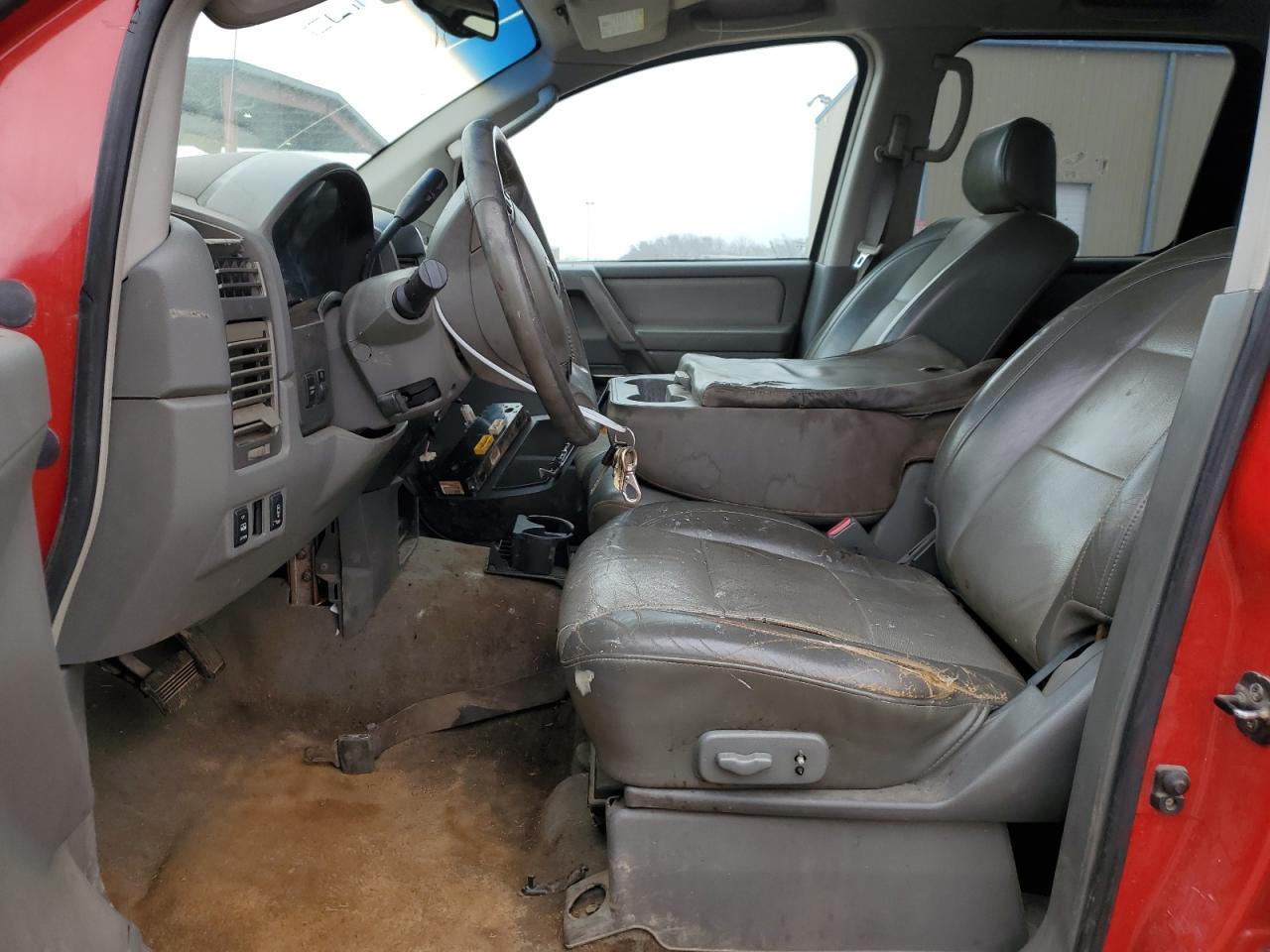 2005 Nissan Titan - Image 7