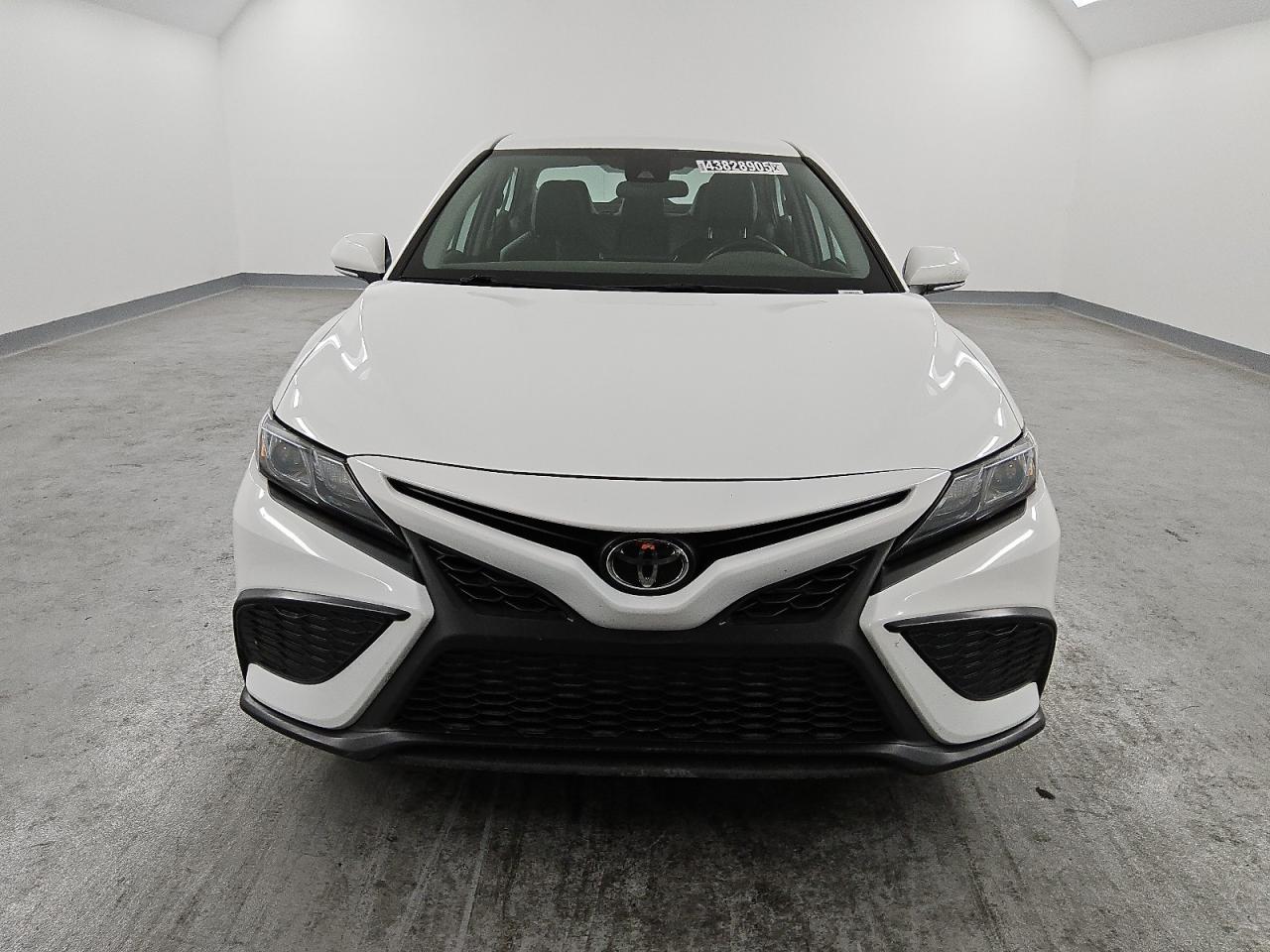 2024 Toyota Camry - Image 5