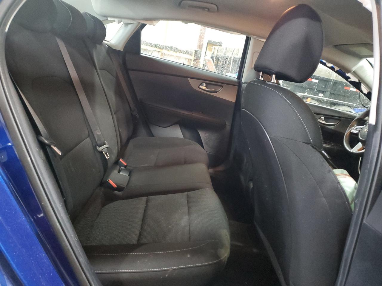 2021 Kia Forte - Image 10