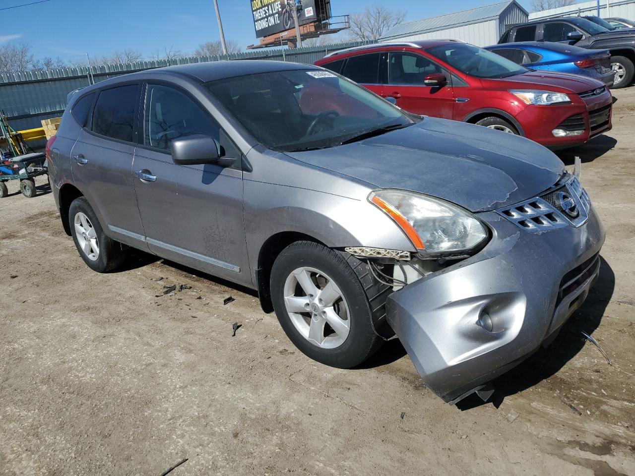 2013 Nissan Rogue - Image 4