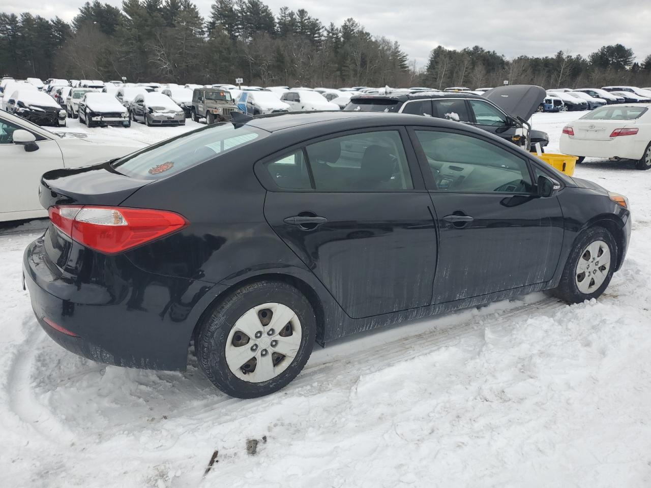 2016 Kia Forte - Image 3