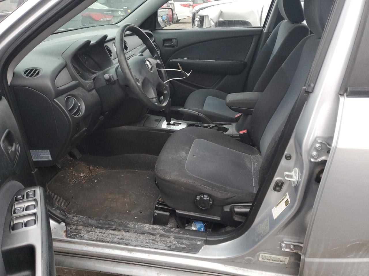 2006 Mitsubishi Outlander - Image 7