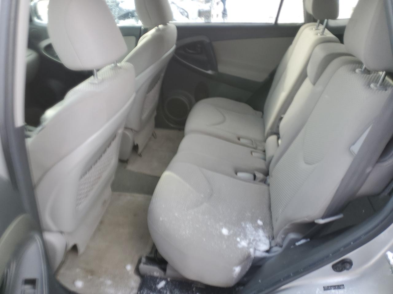 2012 Toyota RAV 4 - Image 11
