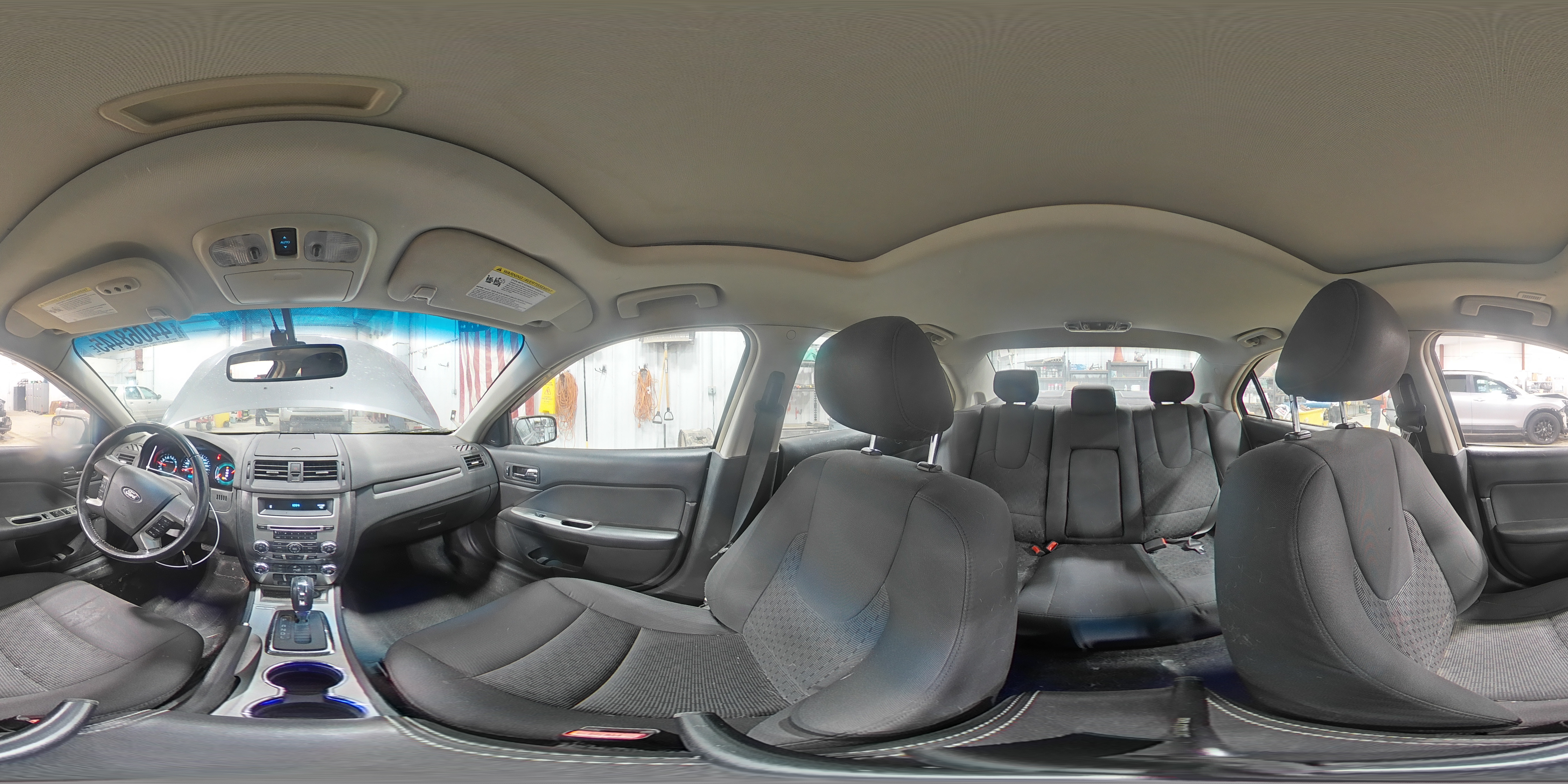 2012 Ford Fusion - Image 12