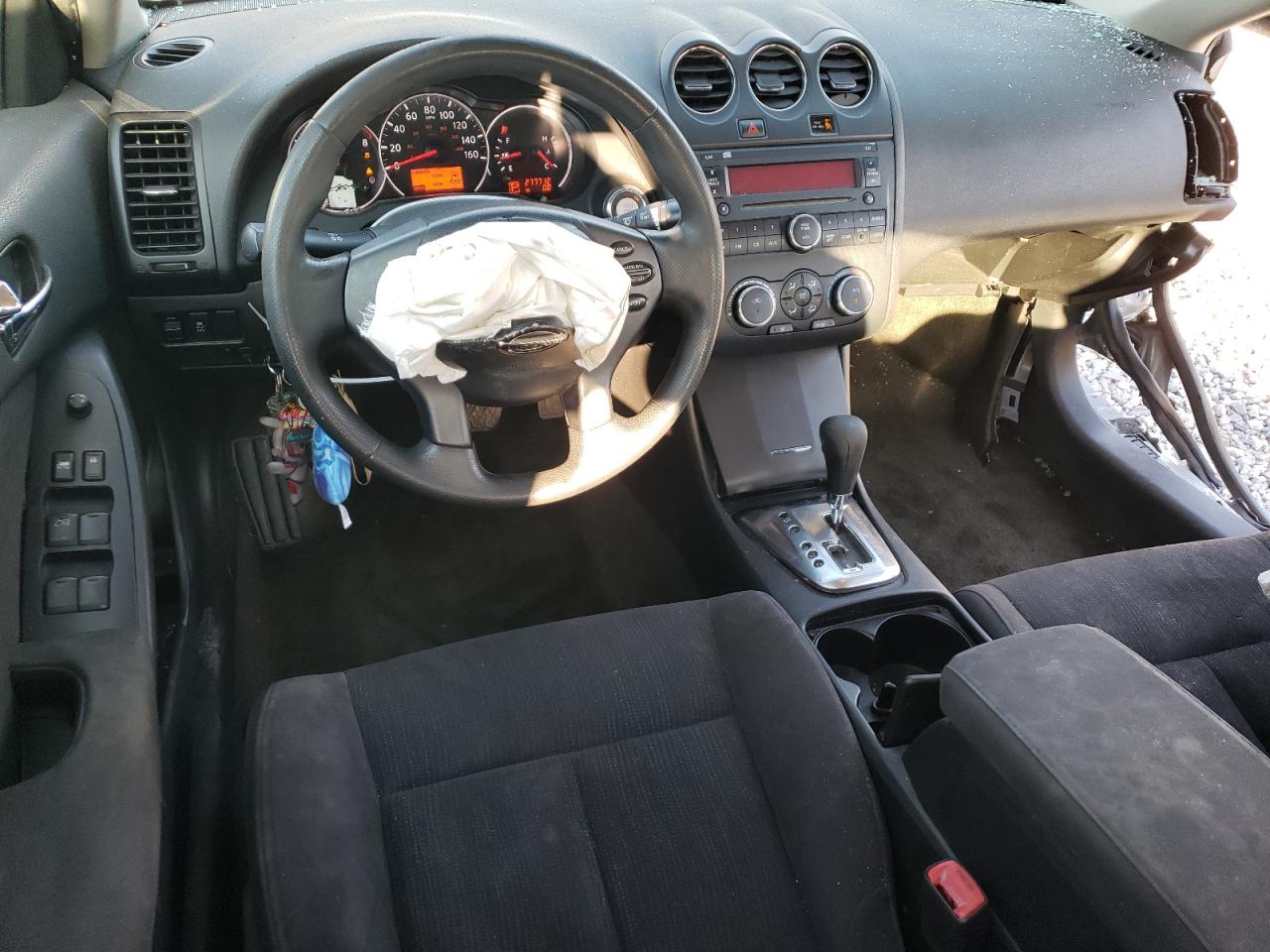 2012 Nissan Altima - Image 8