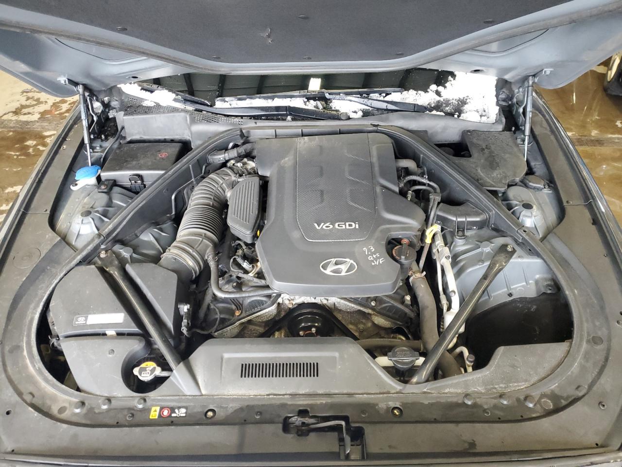 2016 Hyundai Genesis - Image 12