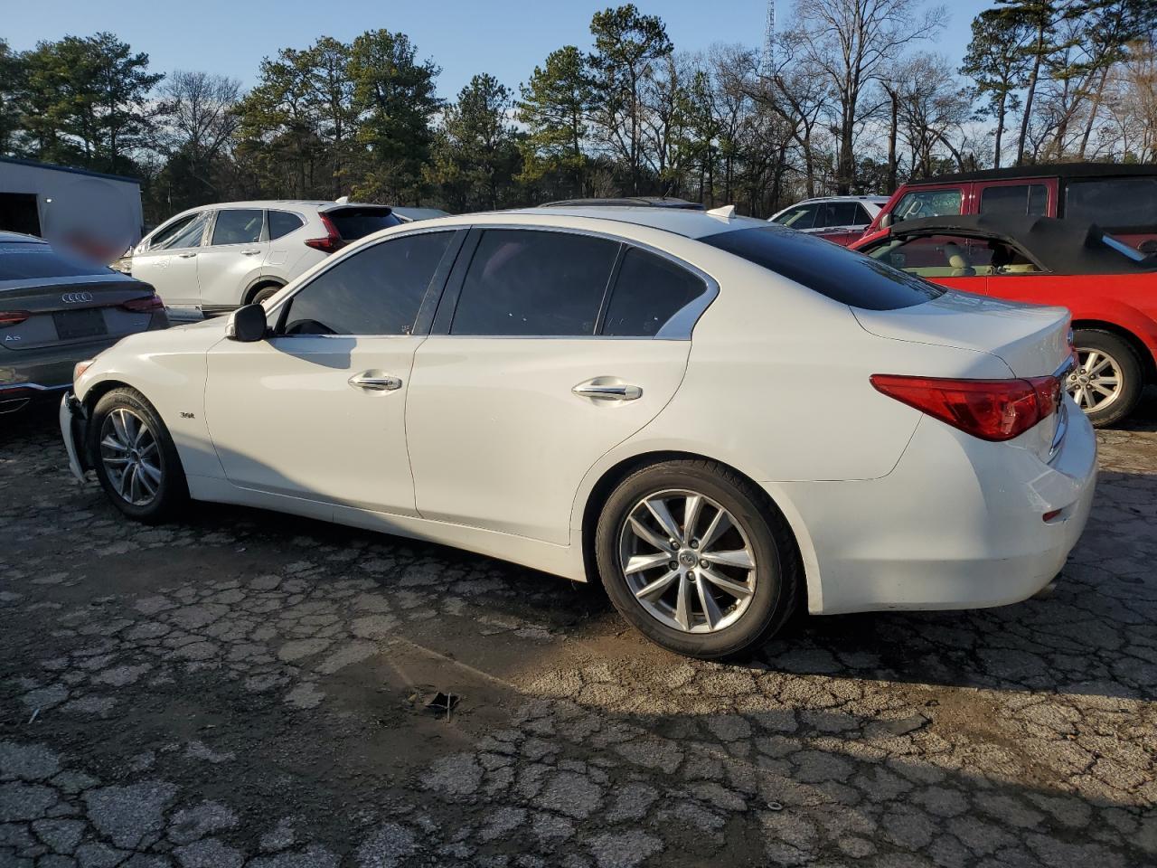 2017 Infiniti Q50 - Image 2