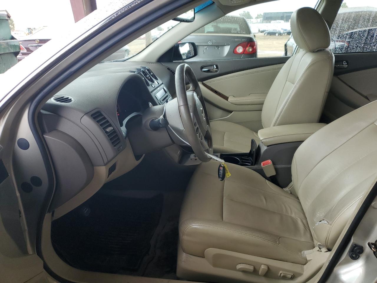 2009 Nissan Altima - Image 7
