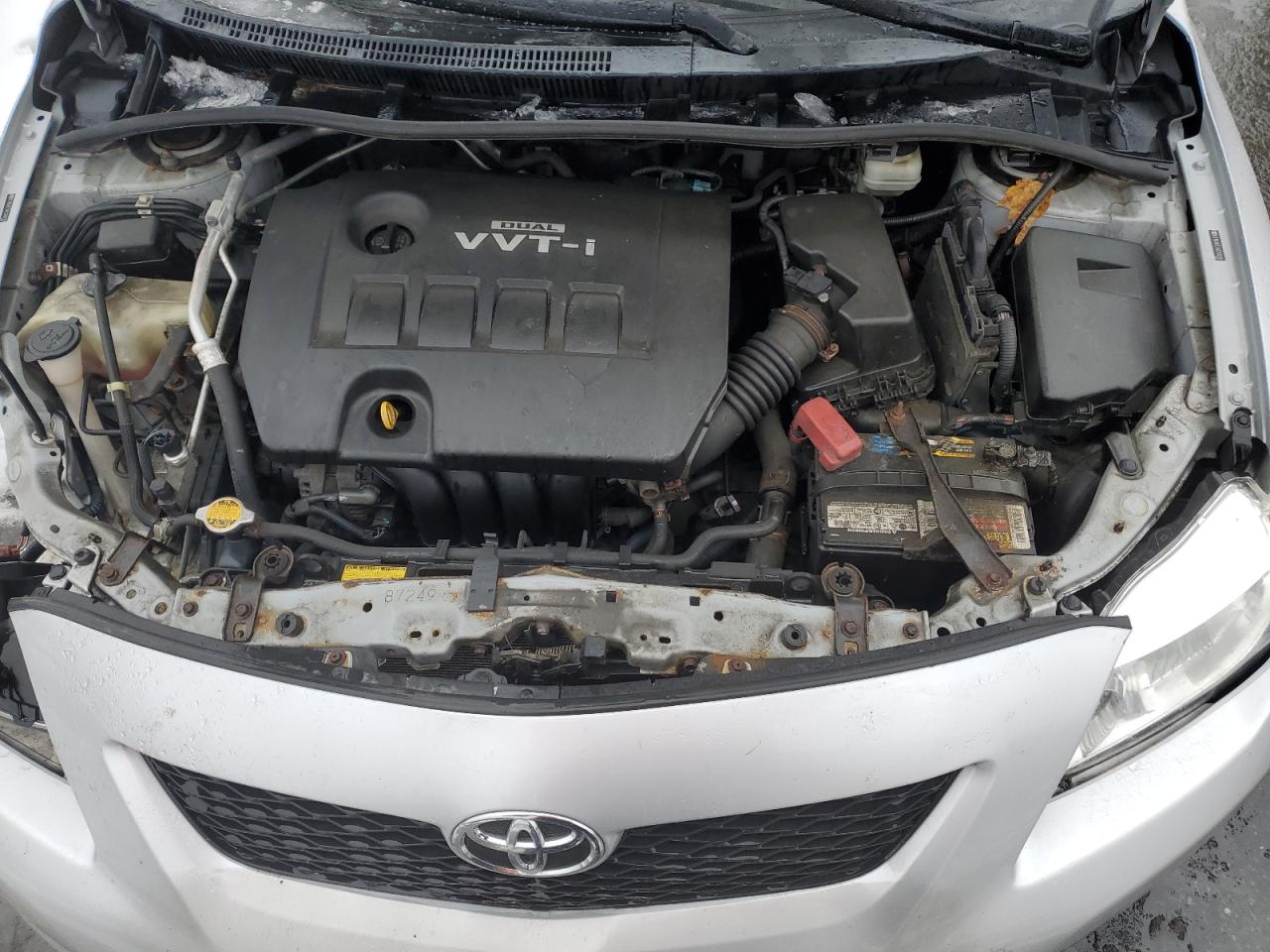 2010 Toyota Corolla - Image 11