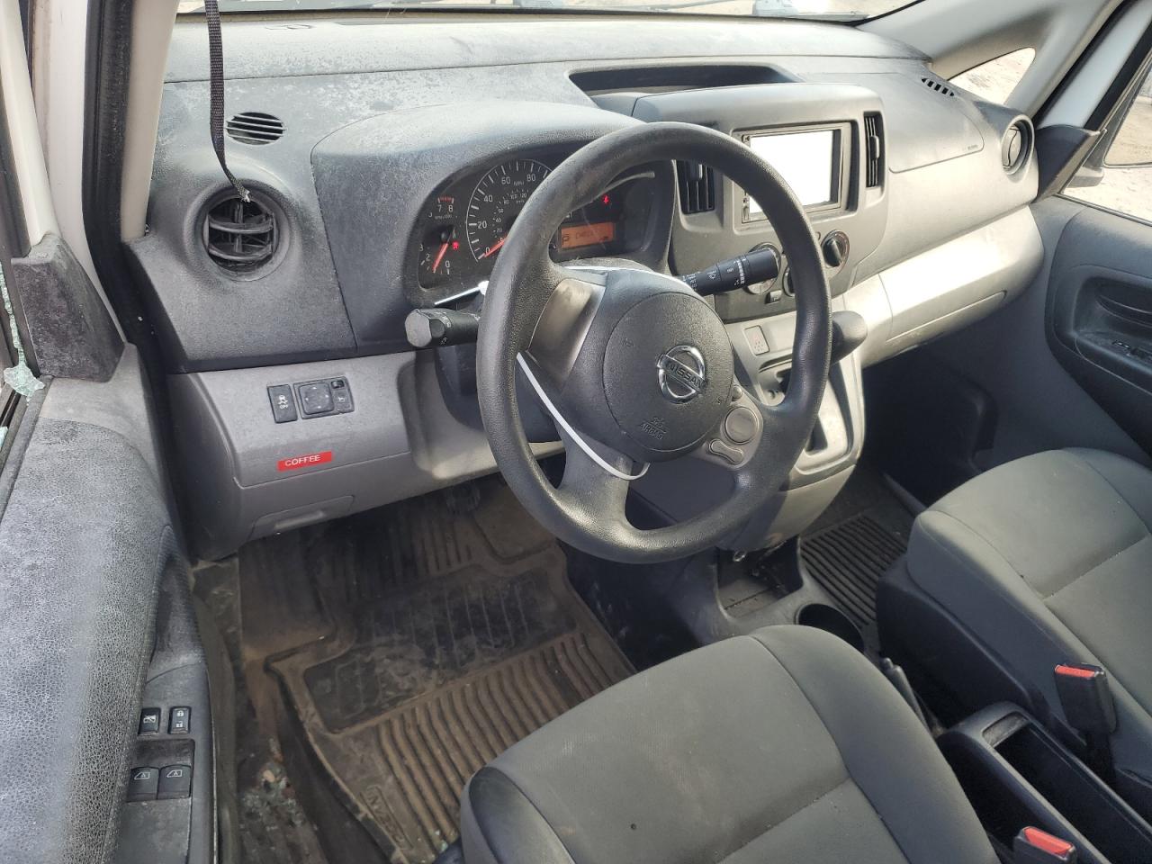 2015 Nissan NV200 - Image 8