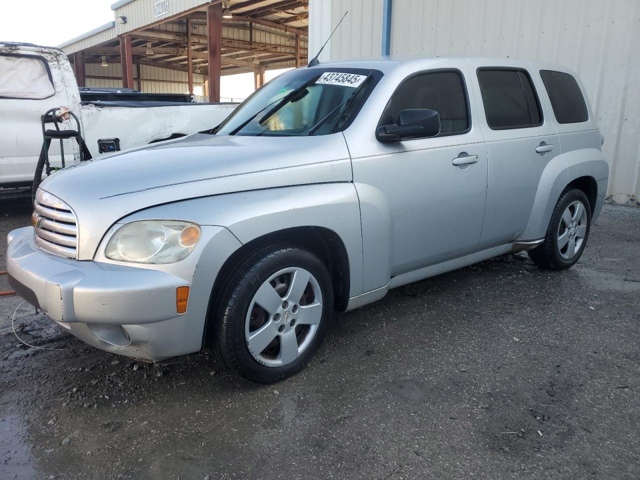 2011 Chevrolet HHR - Image 1
