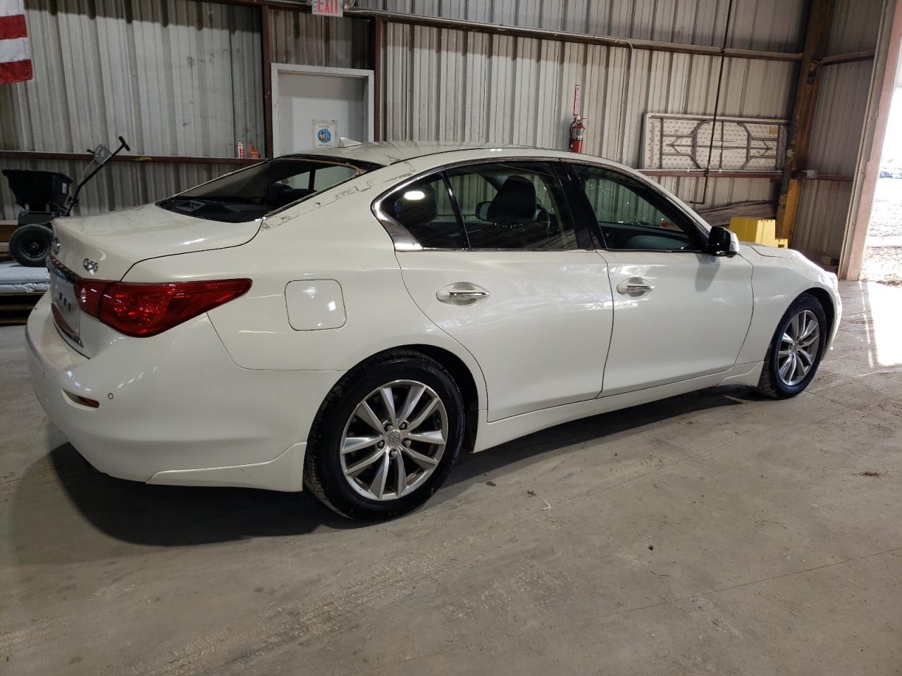 2015 Infiniti Q50 - Image 3