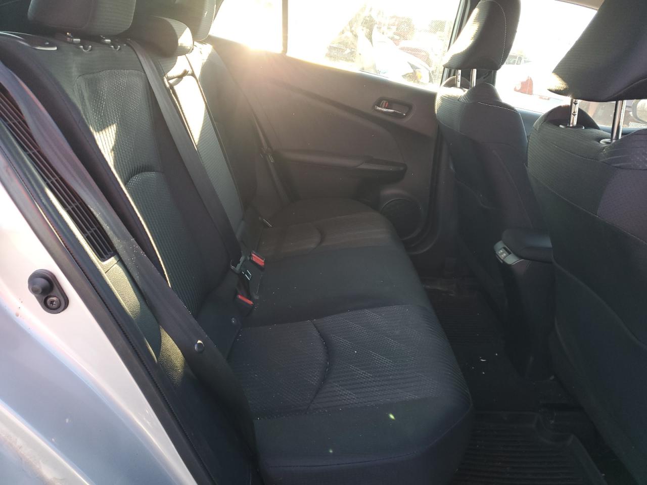 2022 Toyota Prius - Image 10