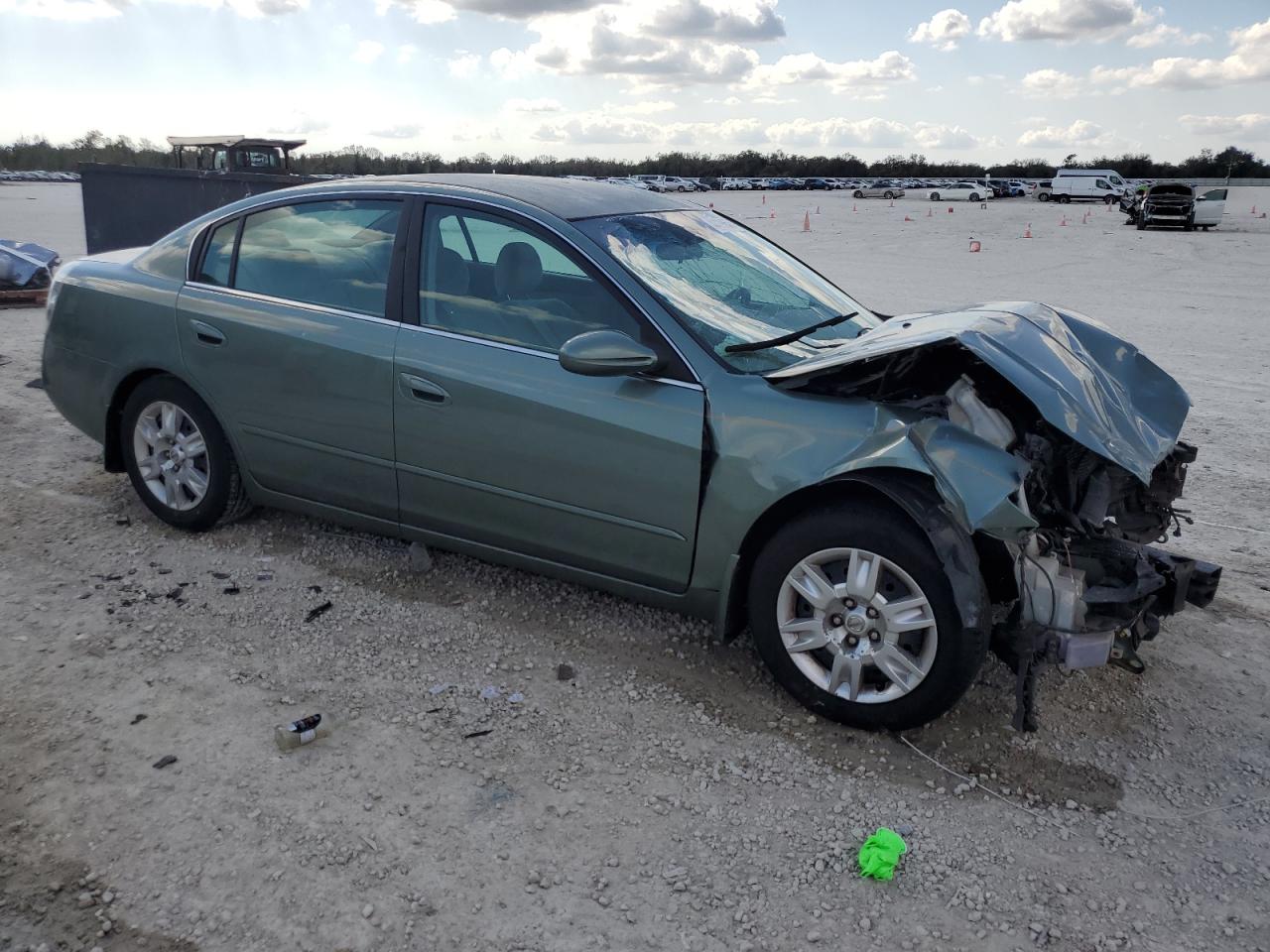 2006 Nissan Altima - Image 4