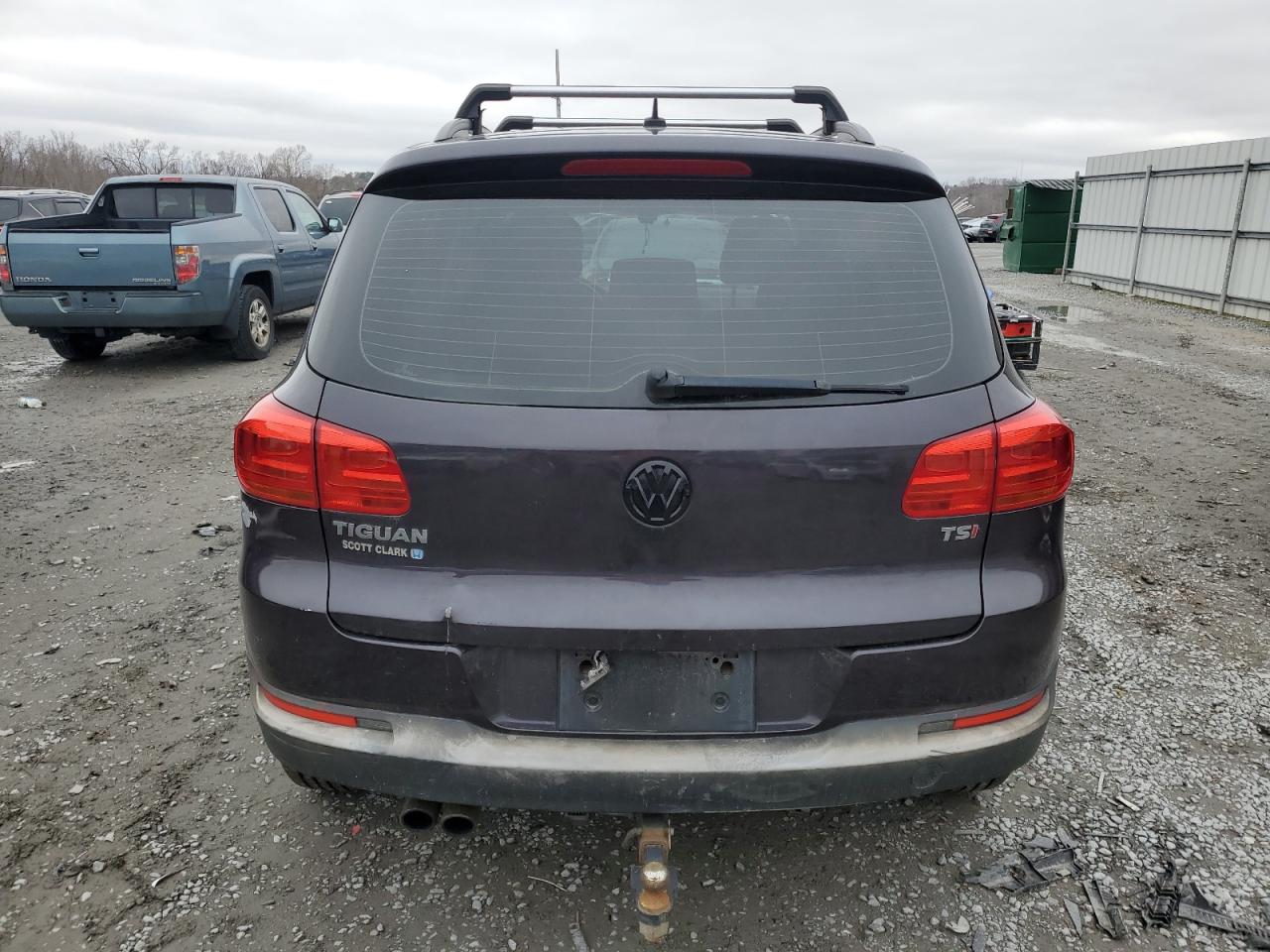 2016 Volkswagen Tiguan - Image 6