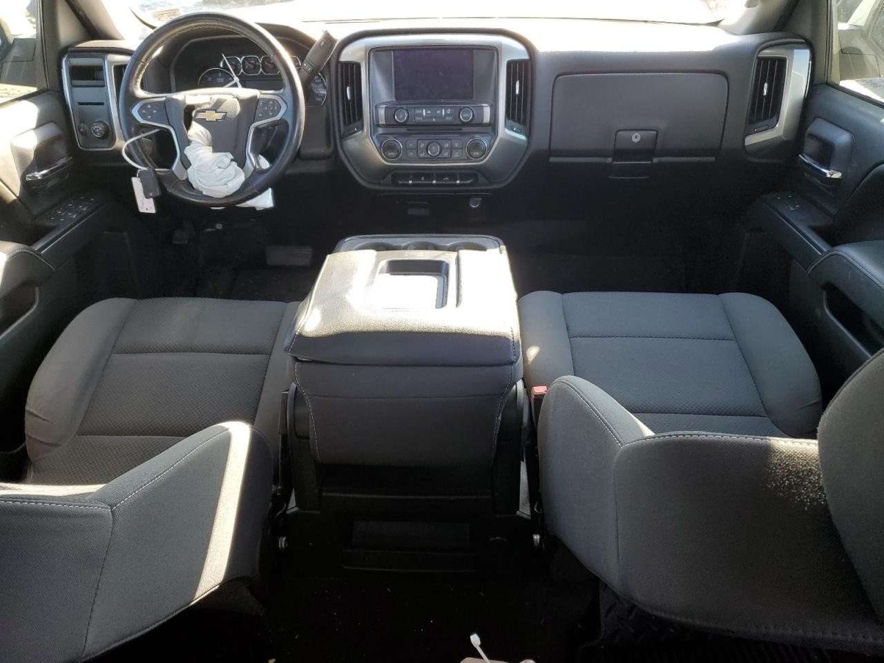 2016 Chevrolet Silverado - Image 8