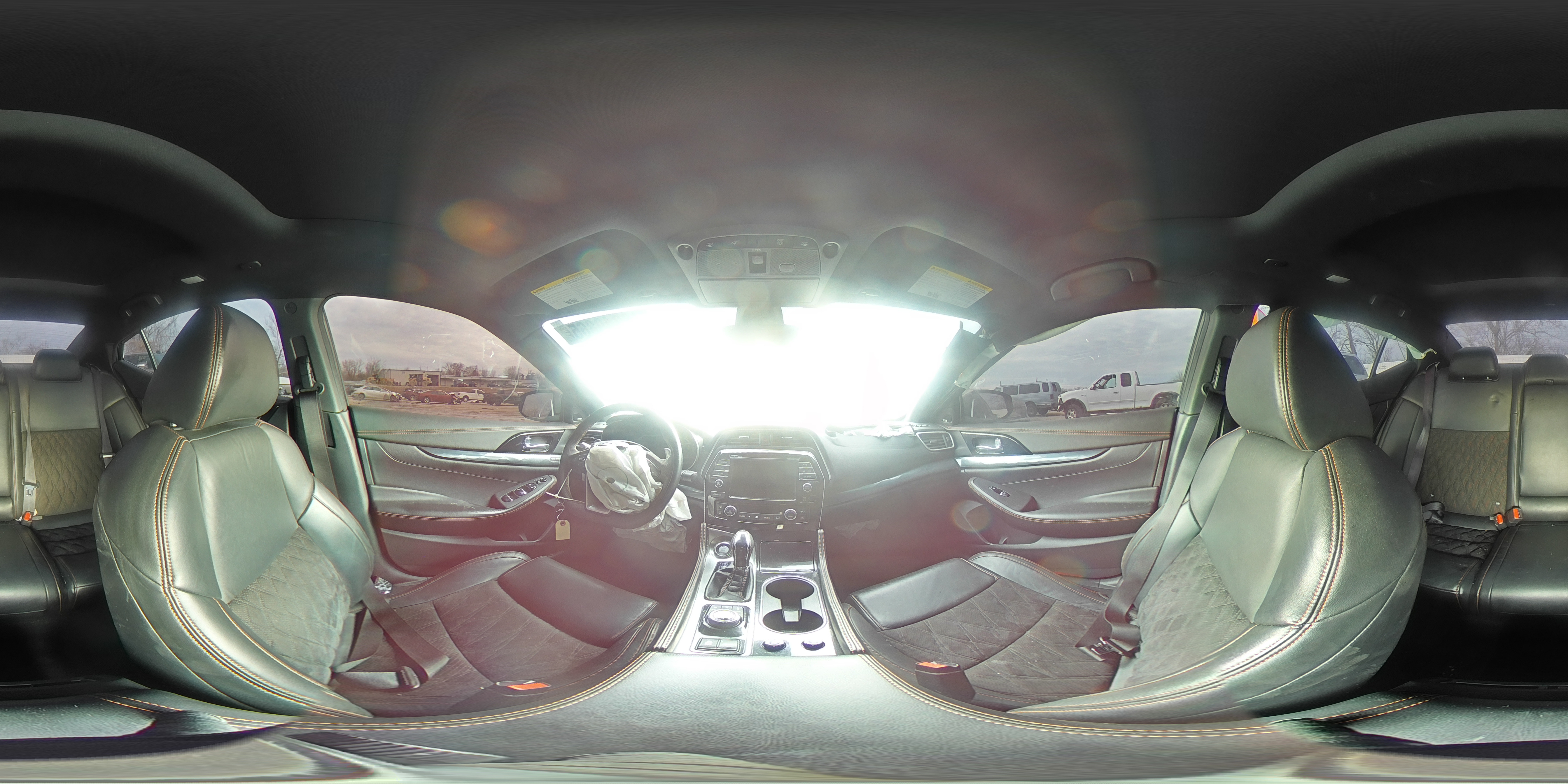 2021 Nissan Maxima - Image 13