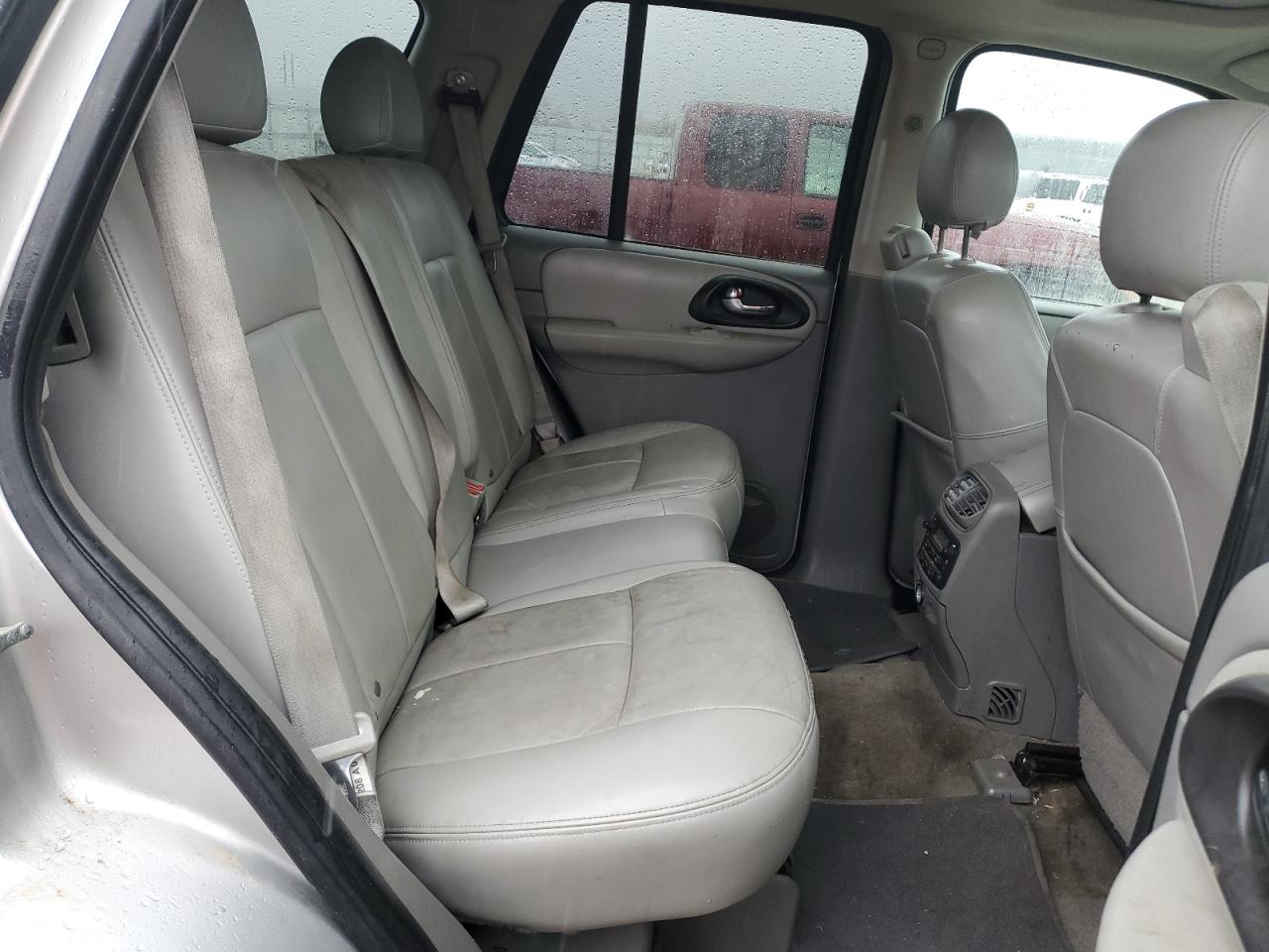 2008 Chevrolet TrailBlazer - Image 11
