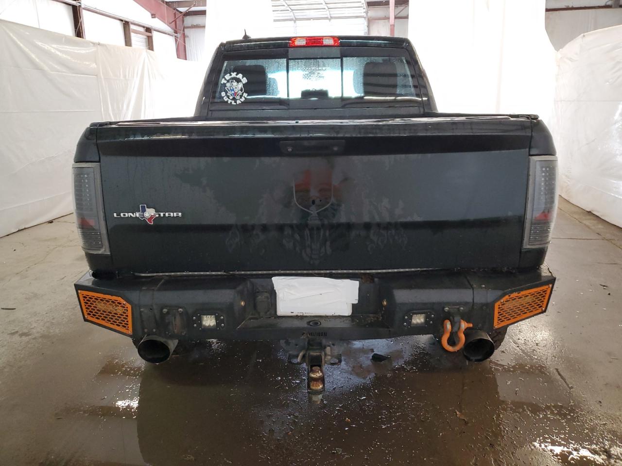 2015 RAM 1500 - Image 6