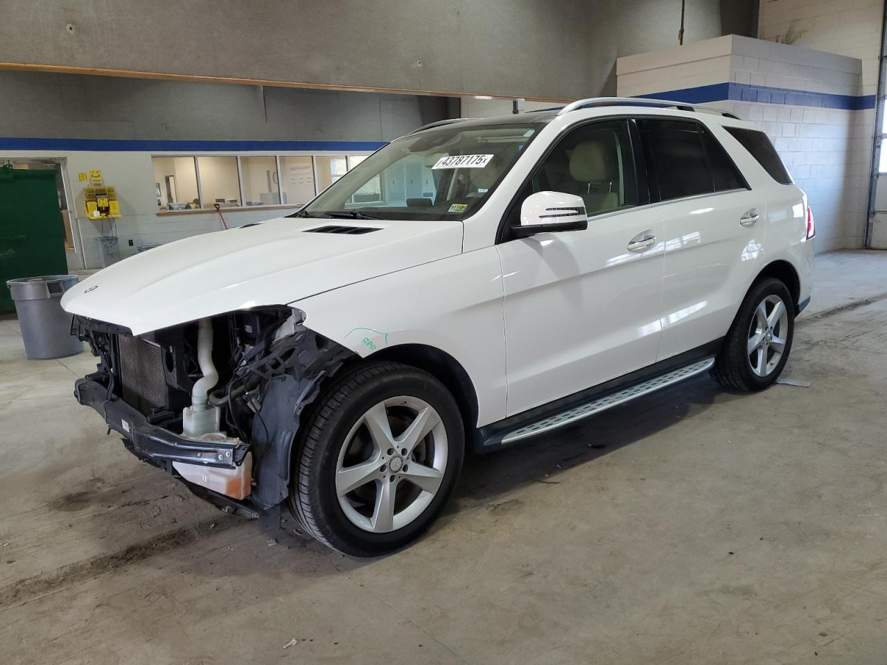 2017 Mercedes-Benz GLE - Image 1