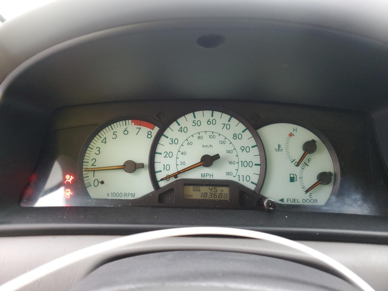 2004 Toyota Corolla - Image 9