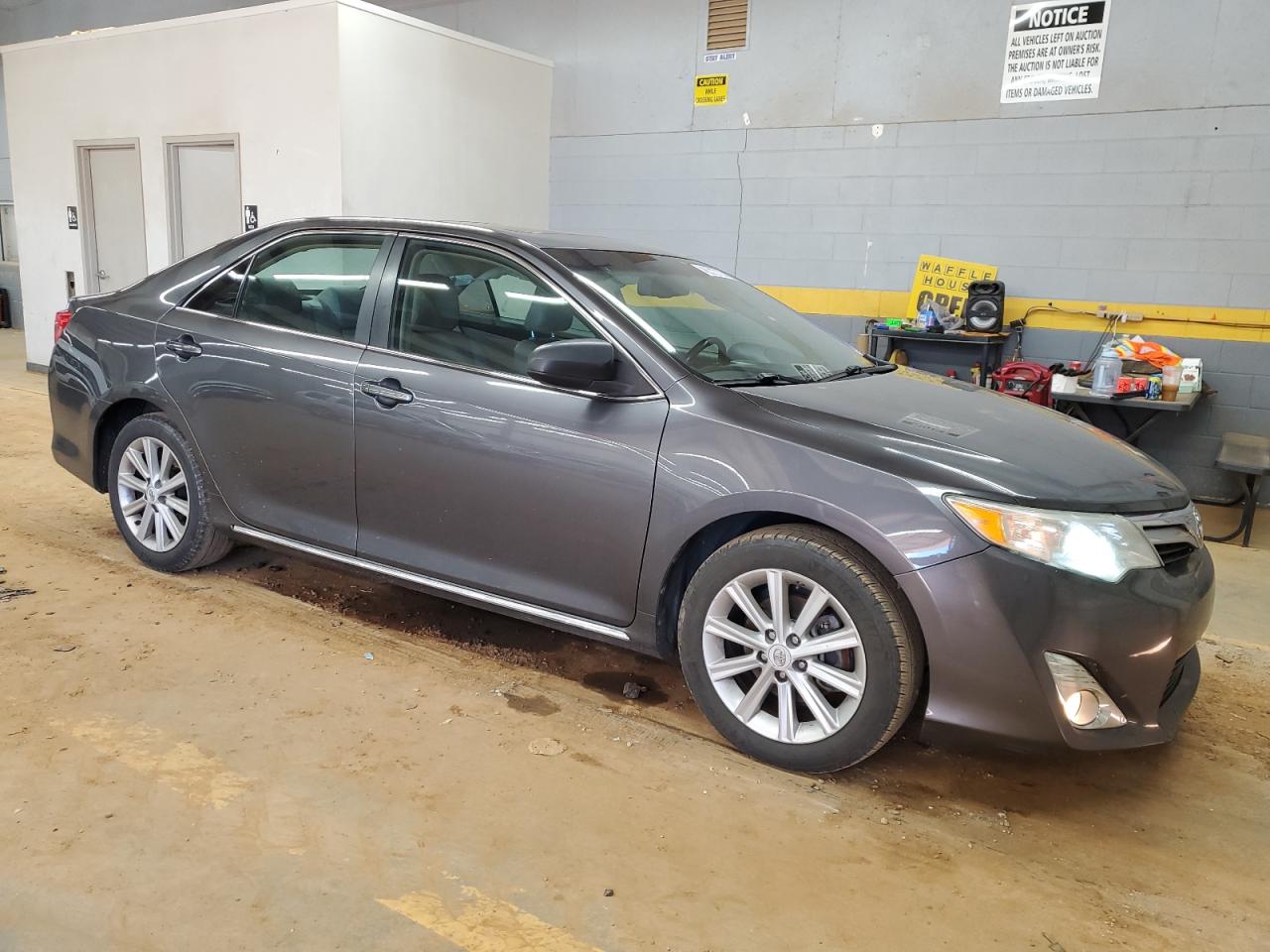 2012 Toyota Camry - Image 4