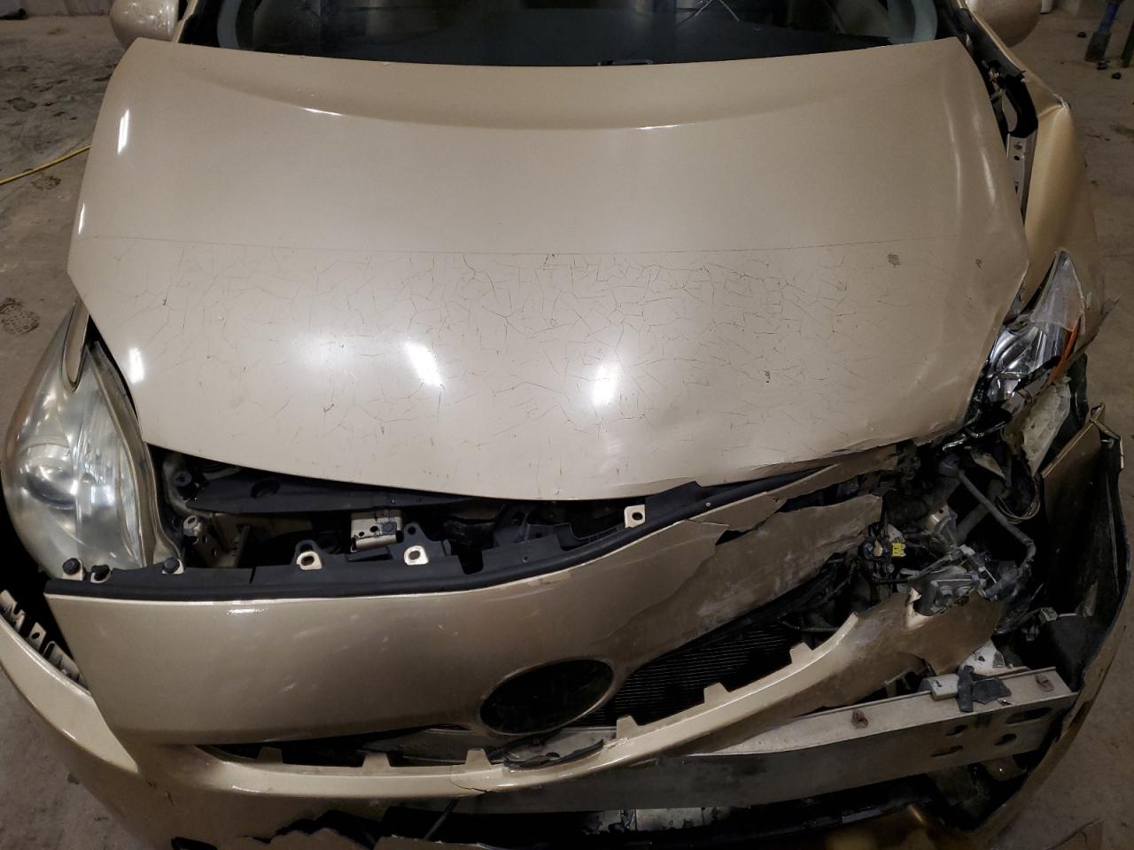 2010 Toyota Prius - Image 11