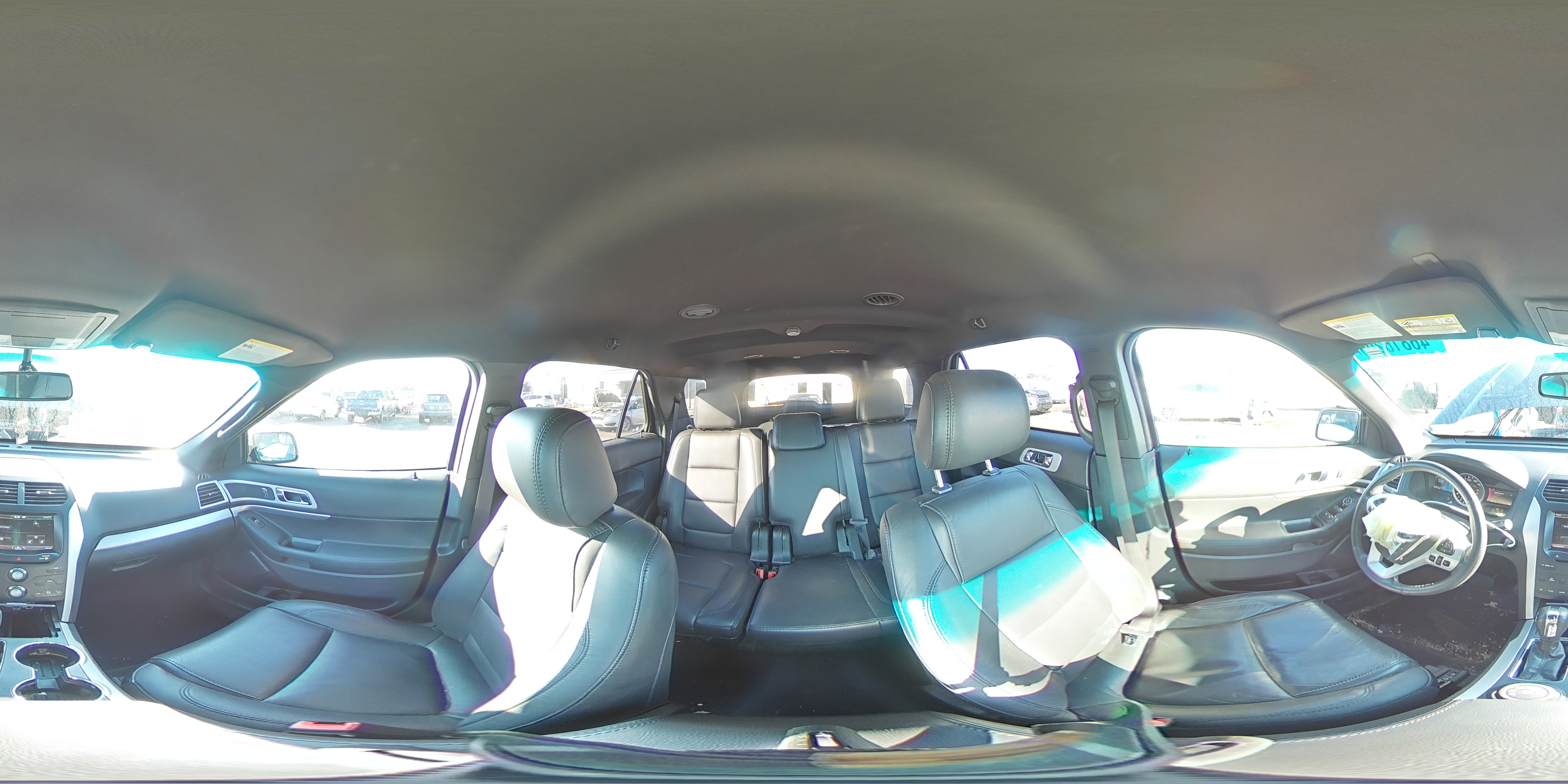 2015 Ford Explorer - Image 14