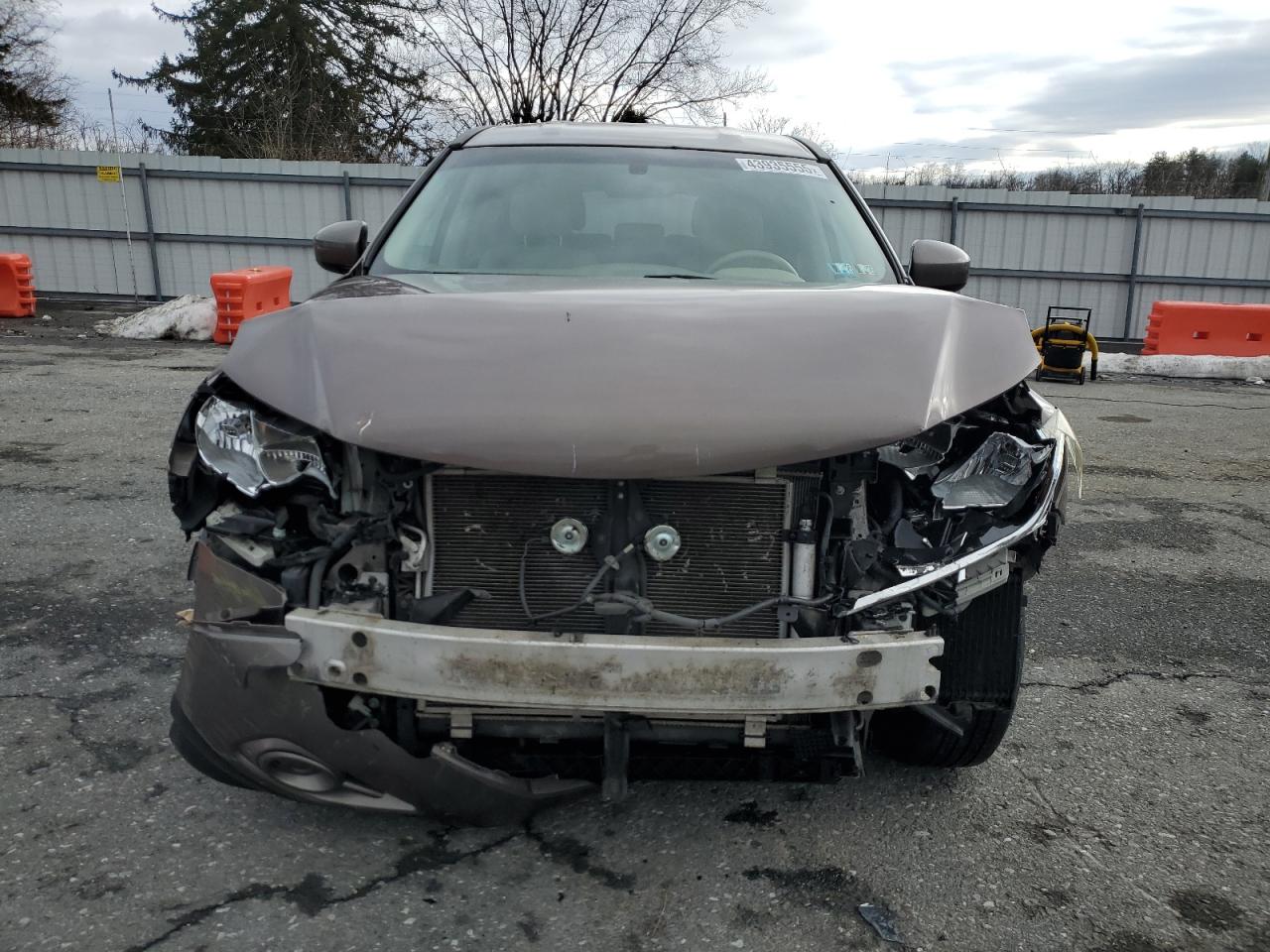 2013 Nissan Pathfinder - Image 5