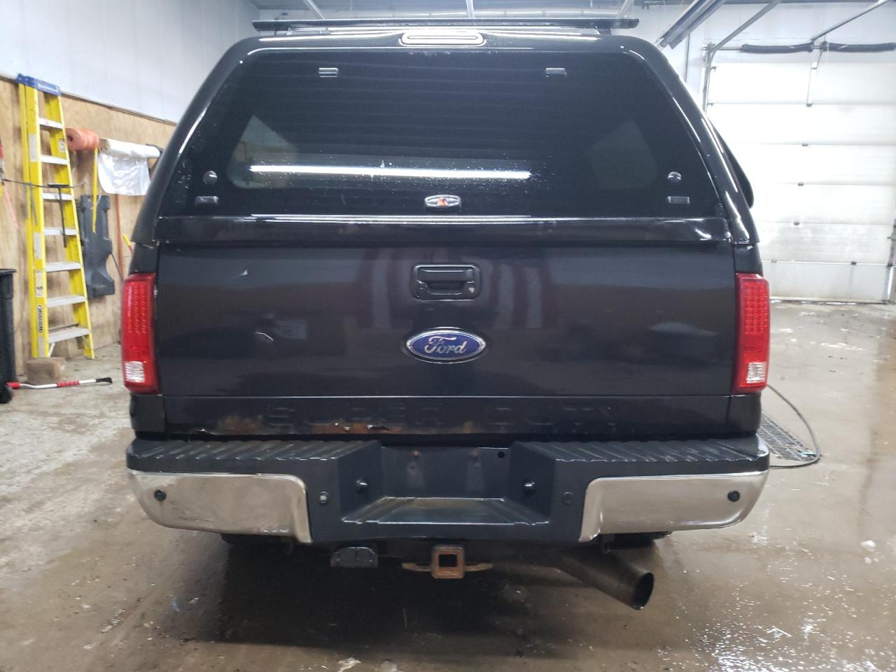 2011 Ford F350 - Image 6