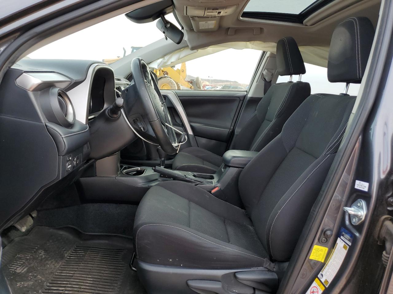 2018 Toyota RAV 4 - Image 7