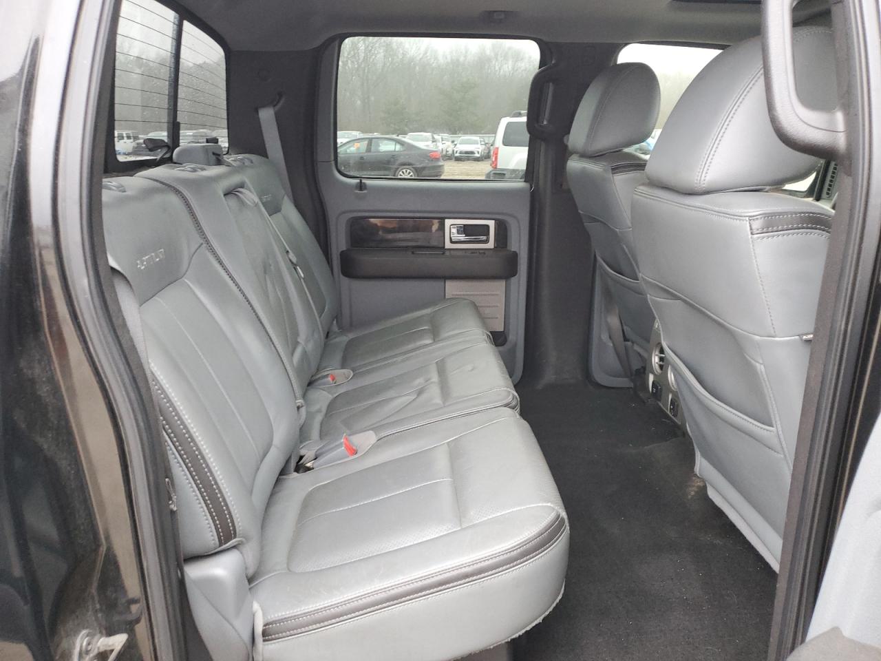 2011 Ford F-150 - Image 10